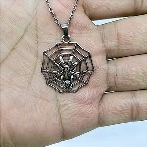 Silver spider web 🕸 necklace